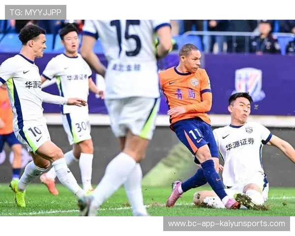 武汉三镇提前保级,梅州继续争气,亚泰面临降级压力,武汉亚泰整形 武汉三镇提前保级,梅州继续争气,亚泰面临降级压力,武汉亚泰整形