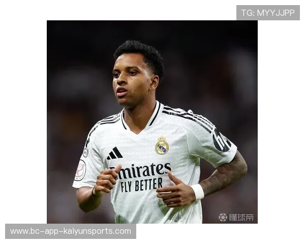 天才头条:罗马诺重磅回归,球迷沸腾! 天才头条:罗马诺重磅回归,球迷沸腾!