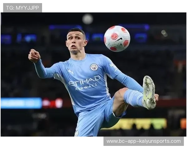 曼城肋部连接顺畅，福登劲射贴柱入网