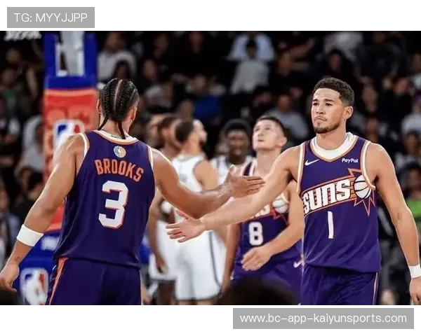 狄龙布鲁克斯抢断快攻，太阳防线压力升级